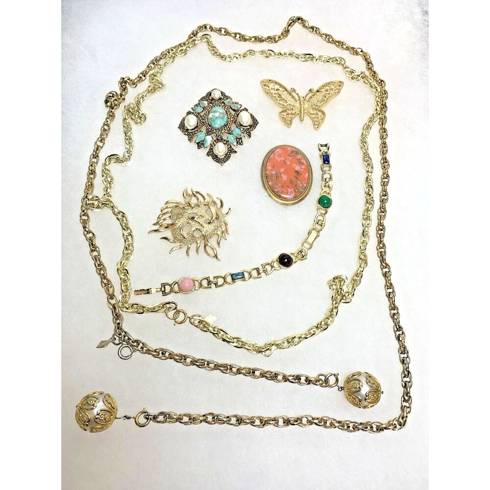 Signed Sarah Coventry Vintage Jewelry Collection Gold Tone Brooches Chain Belt